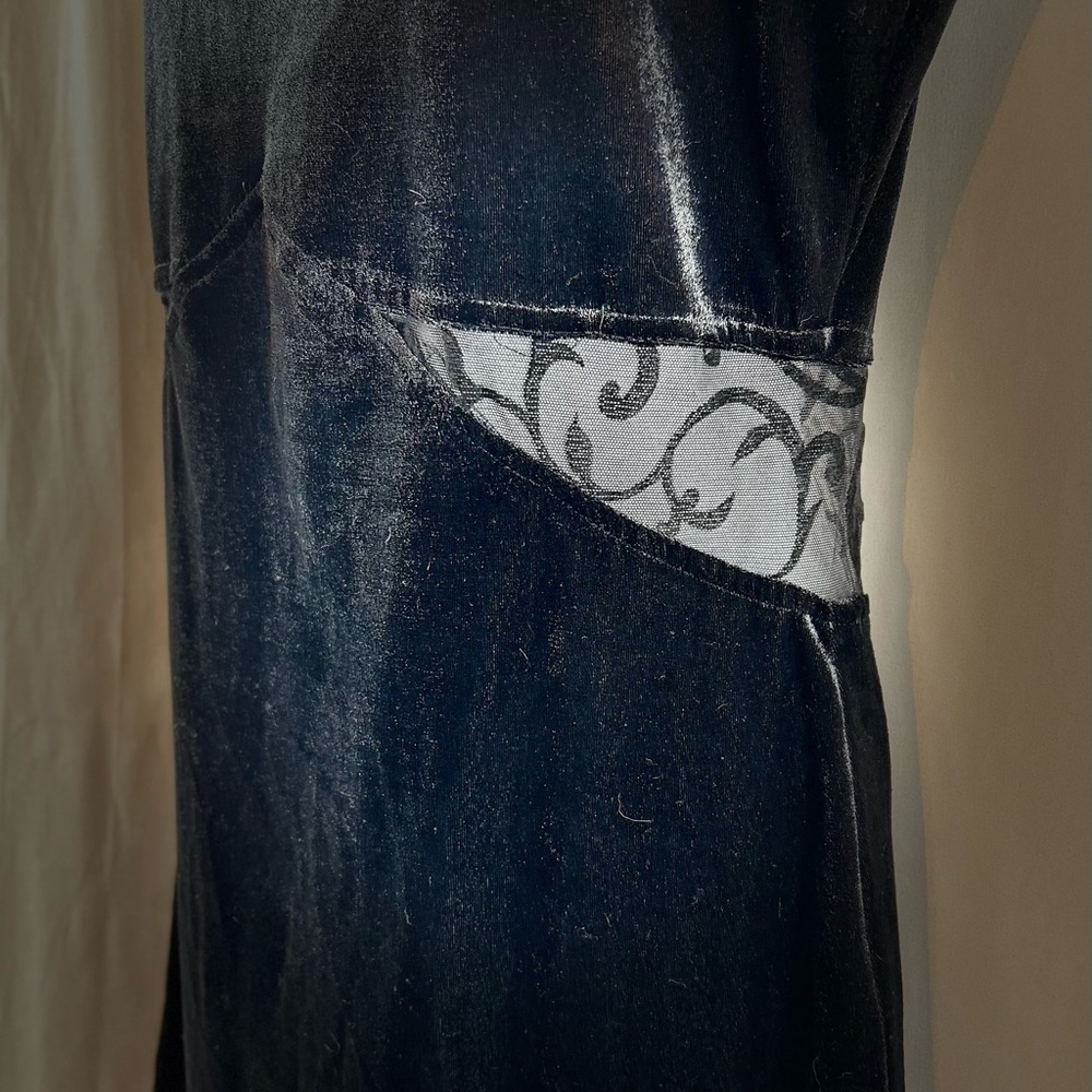 All that Jazz black velvet knit lace cutout waist sleeveless minidress L - Picture 2 of 15